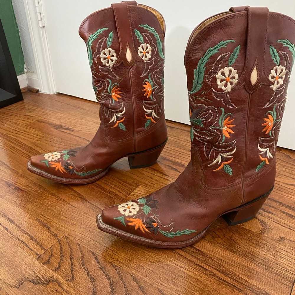 Cowboy boots - image 4