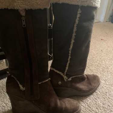 UGG WEDGE BOOT