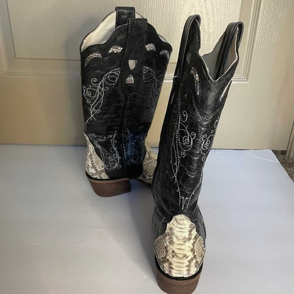 J.B Dillion Black And White Snake Skin Boots 5.5 - image 3