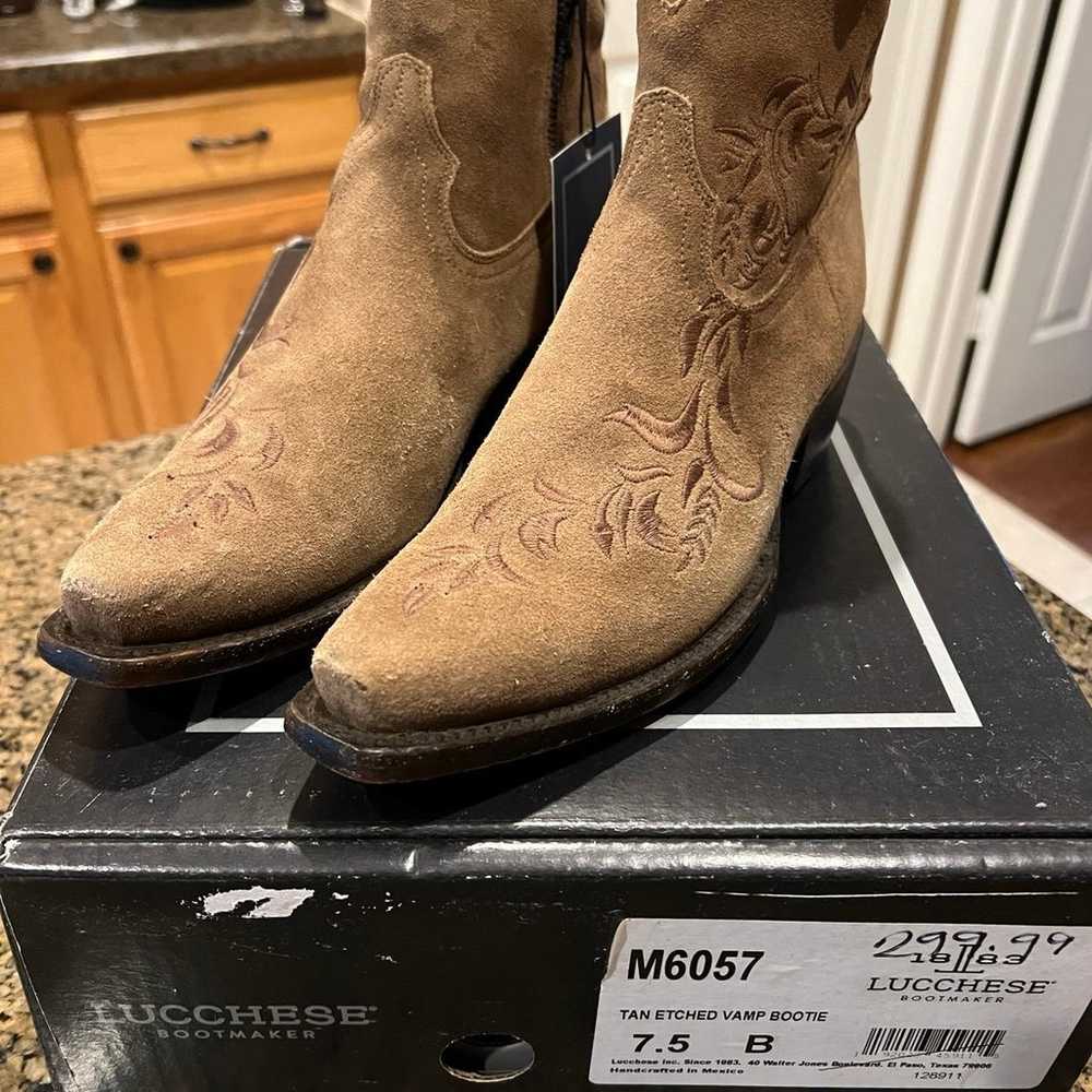 Lucchese Cowboy Sz 7.5 Tan Etched Vamp Suede Boot… - image 12