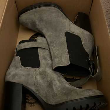 barneys new york suede boots