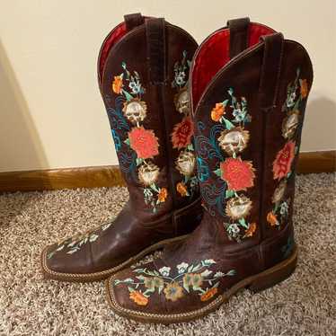 Macie Bean Floral Embroidered Boots
