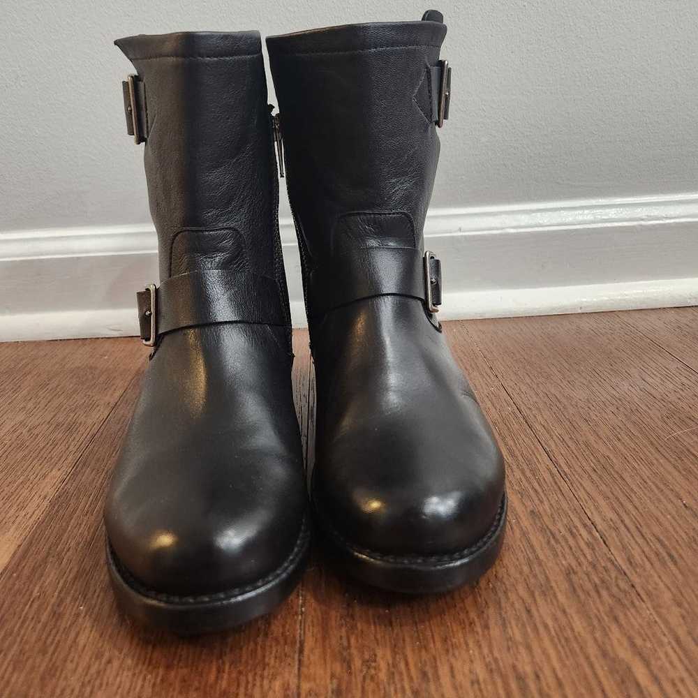 NWOB Frye Vicky Engineer black women's boots, Siz… - image 2