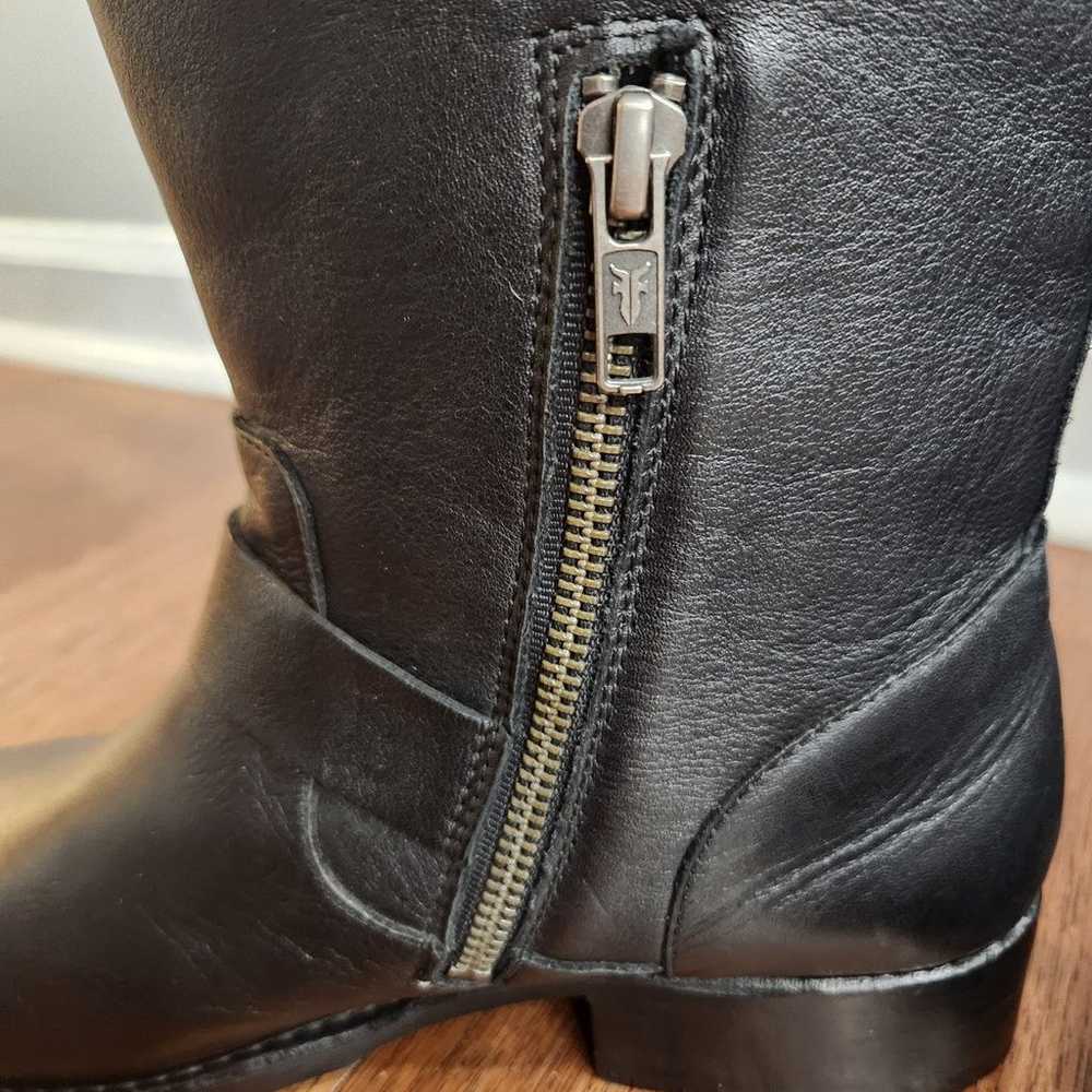 NWOB Frye Vicky Engineer black women's boots, Siz… - image 4