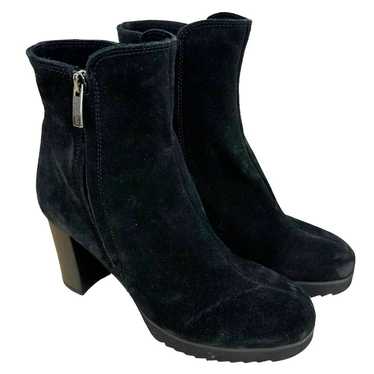 La Canadienne Myranda Suede Bootie Black Women's S