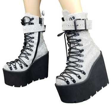 Club Exx Crystal Traitor Boots size 7 - image 1