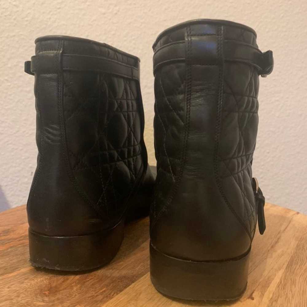 boots size 9 - image 3