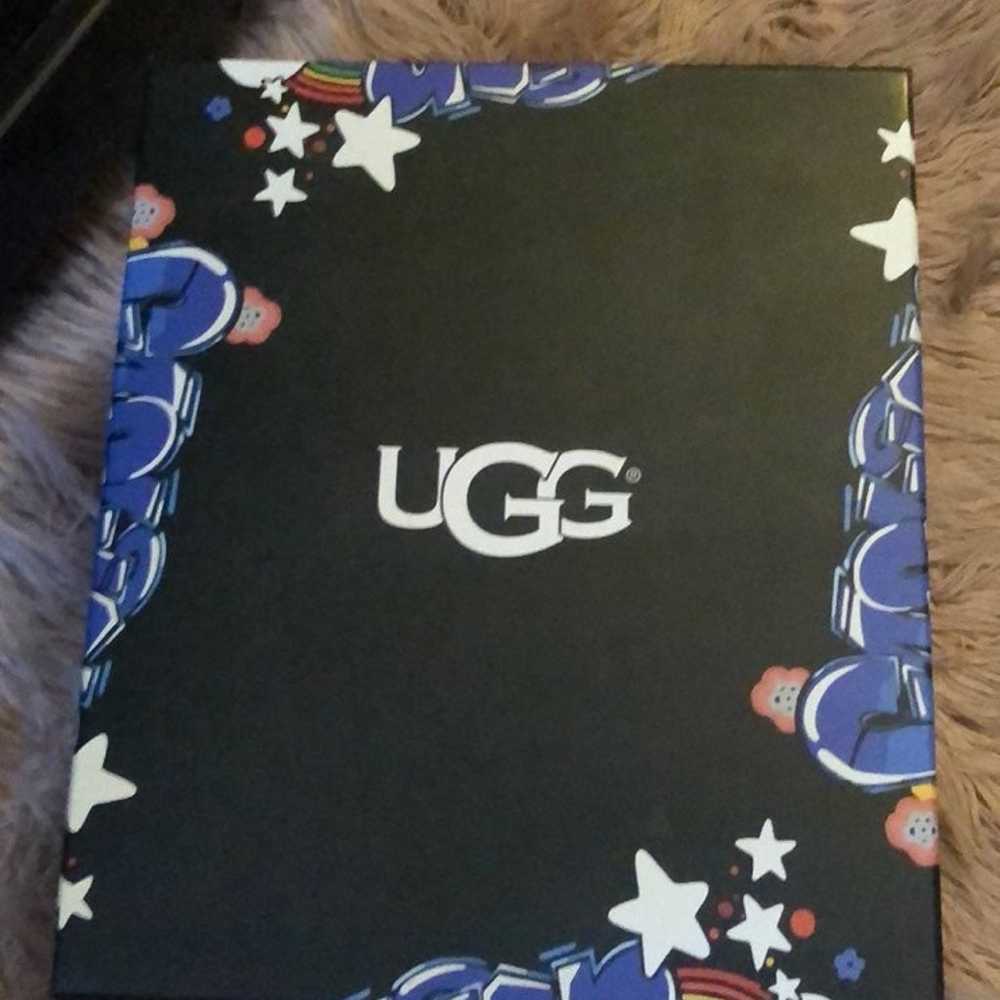 uggs size 6 - image 8