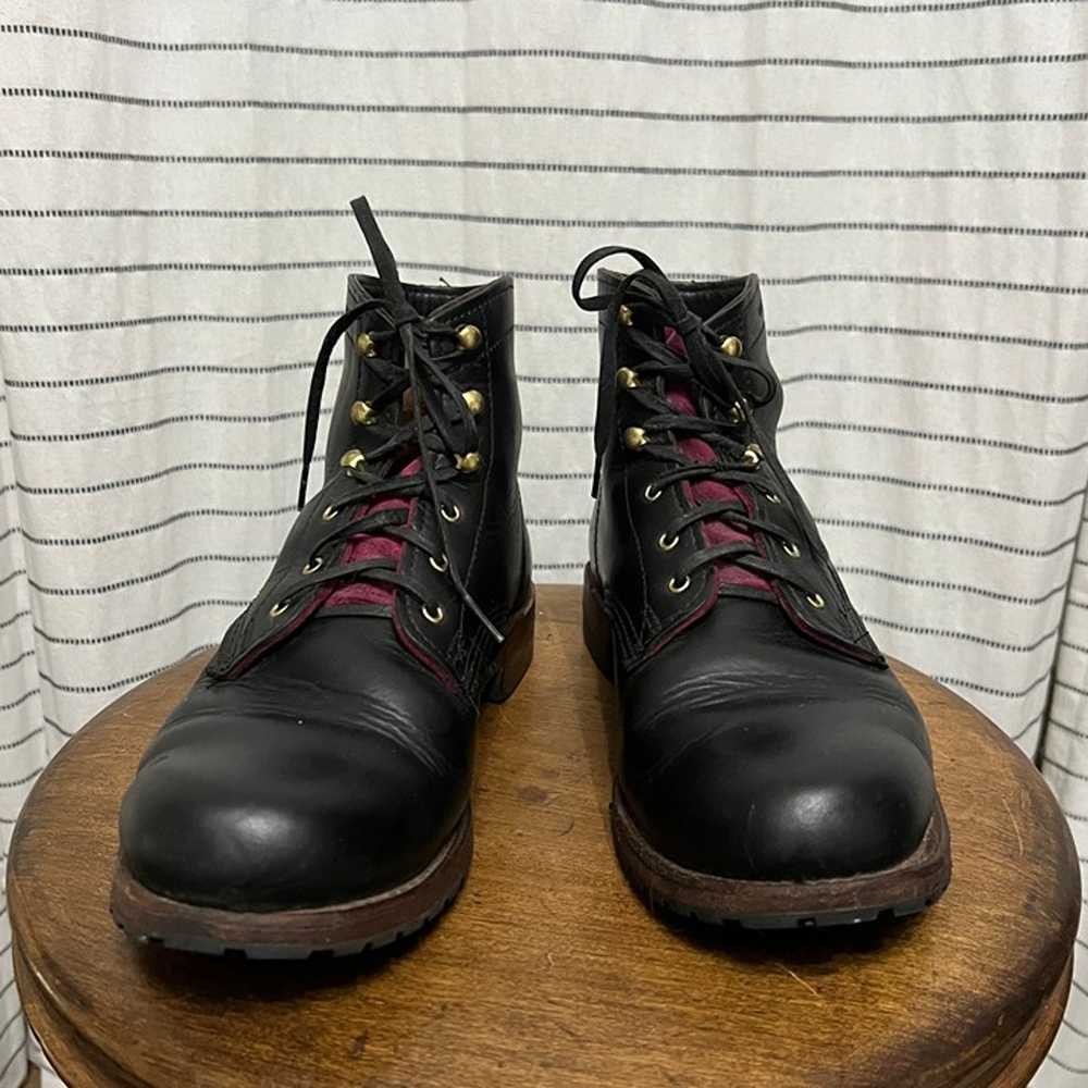 Wolverine 1000 mile black leather boots, rare pin… - image 2