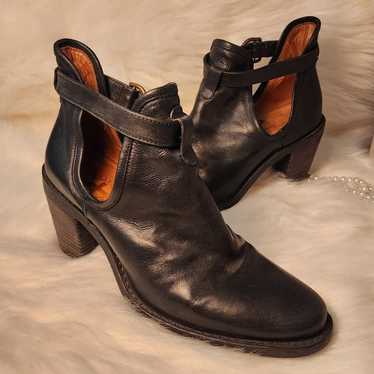 Fiorentini and Baker Heeled Ankle Boot