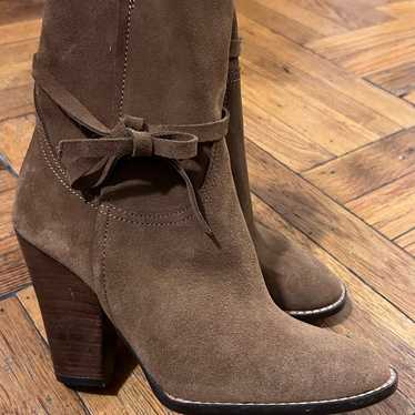 Vanessa Bruno Brown Leather Ankle Boots - image 1