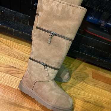 NIB UGG WOMEN'S CHESTNUT CLASSIC ULTRA TALL SUEDE… - image 1