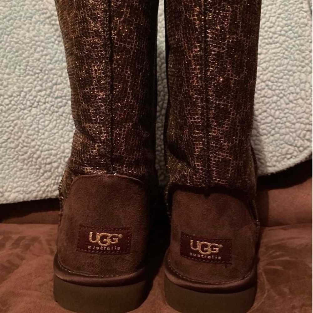 Womens leopard sequin uggs- size 8 - image 4