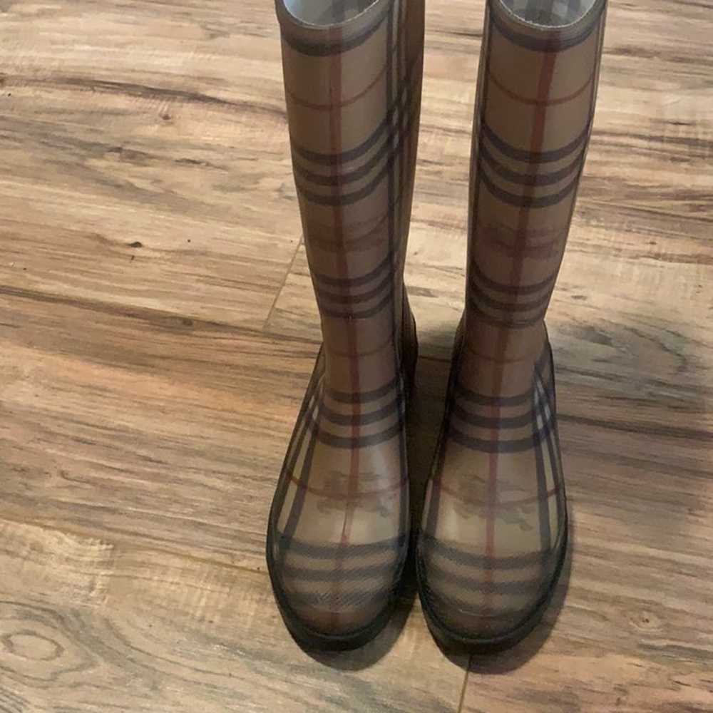 Burberry rainboots - image 2