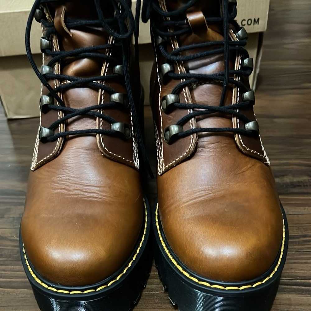 Dr. Martens Airwair Brown Leona Size 10 - image 8