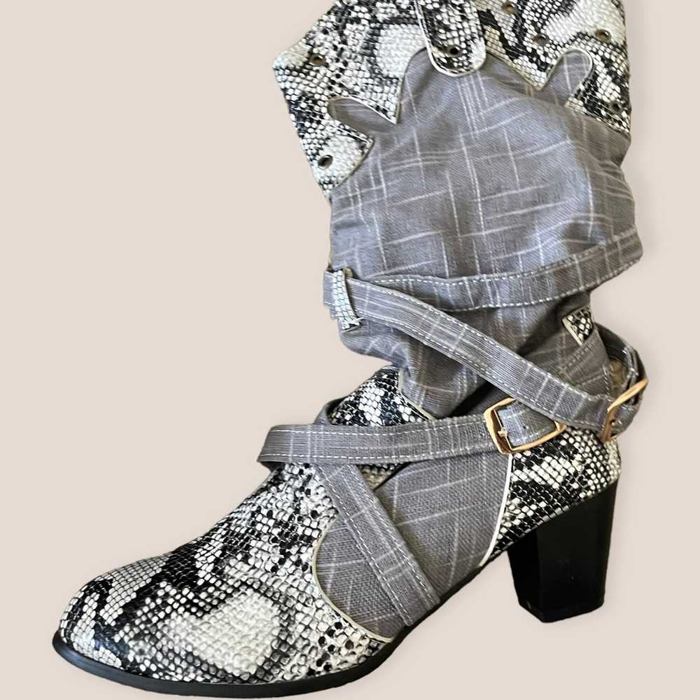 Vero Cuoio Faux Snakeskin Print Buckle Detail Cow… - image 5