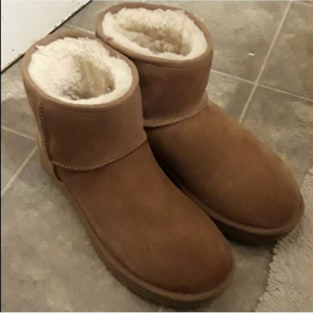 NWT Ugg Classic Mini II Boots Size 9 - image 11