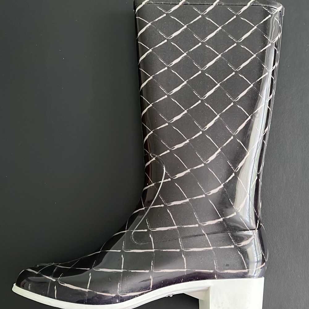 Chanel Rain Boots - Size 38 - image 2