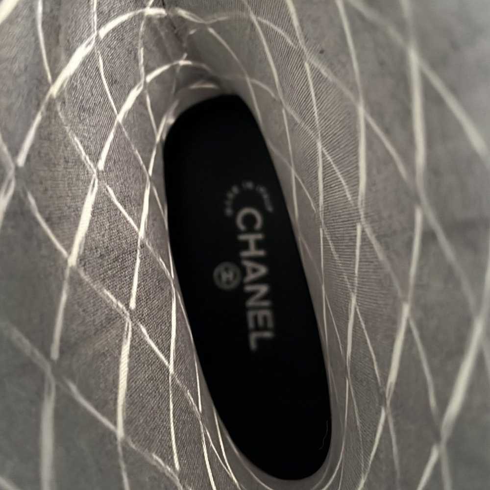 Chanel Rain Boots - Size 38 - image 6
