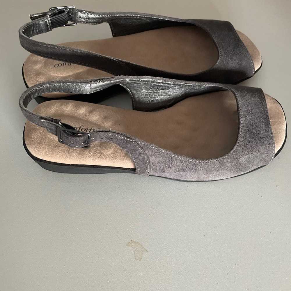 Comfort view shoes flats Grey size 8.5 - image 2