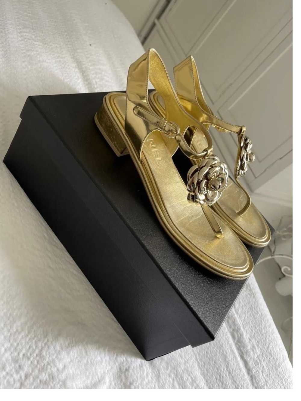 Chanel Chanel Metalic Gold Leather Sandals with C… - image 3