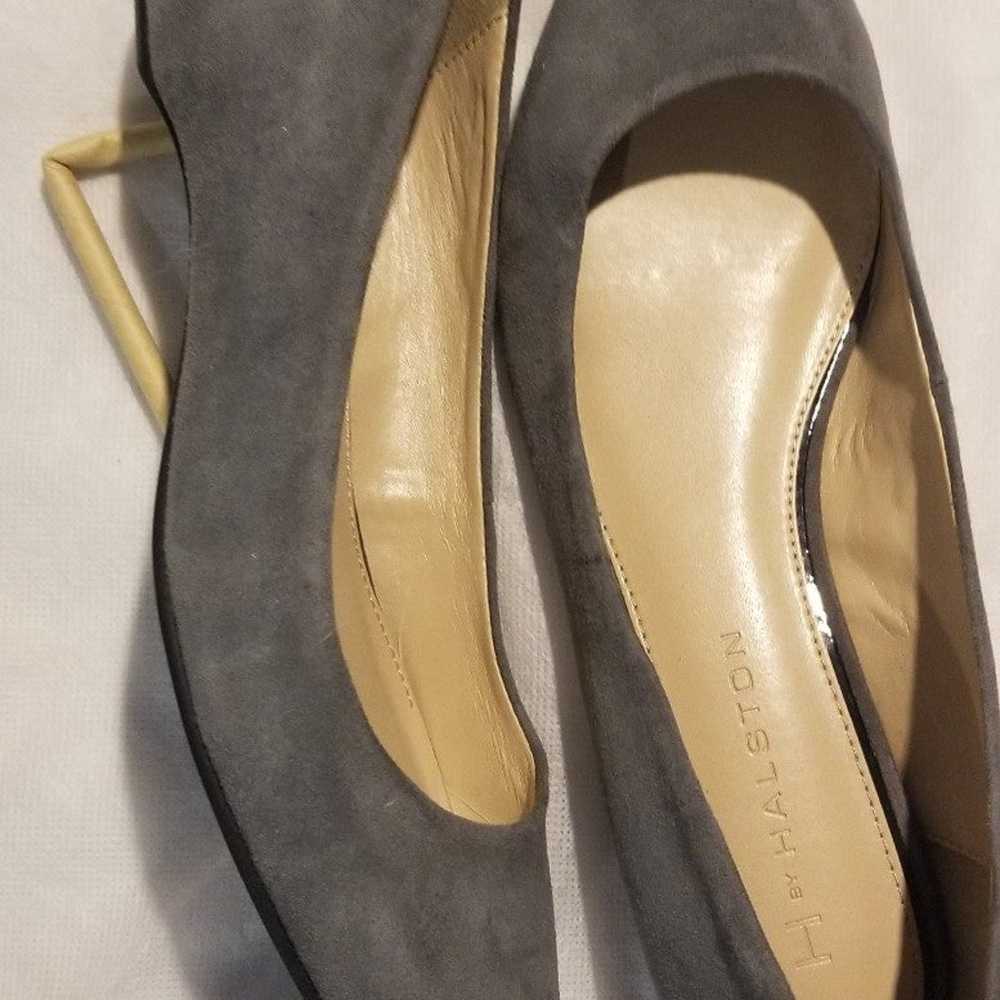 Flats Size 8 Grey NWT - image 5