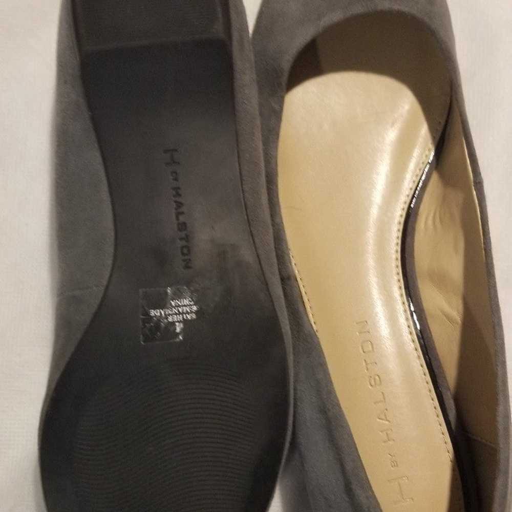 Flats Size 8 Grey NWT - image 7