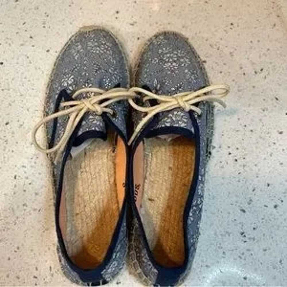 Soludos Blue Denim Chambray ditsy Floral Espadril… - image 3