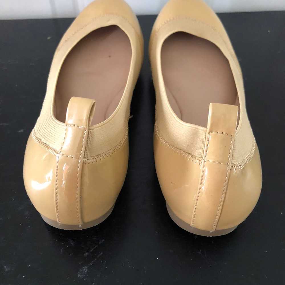 Banana Republic Abby Ballet Flats Size 6.5 - image 3