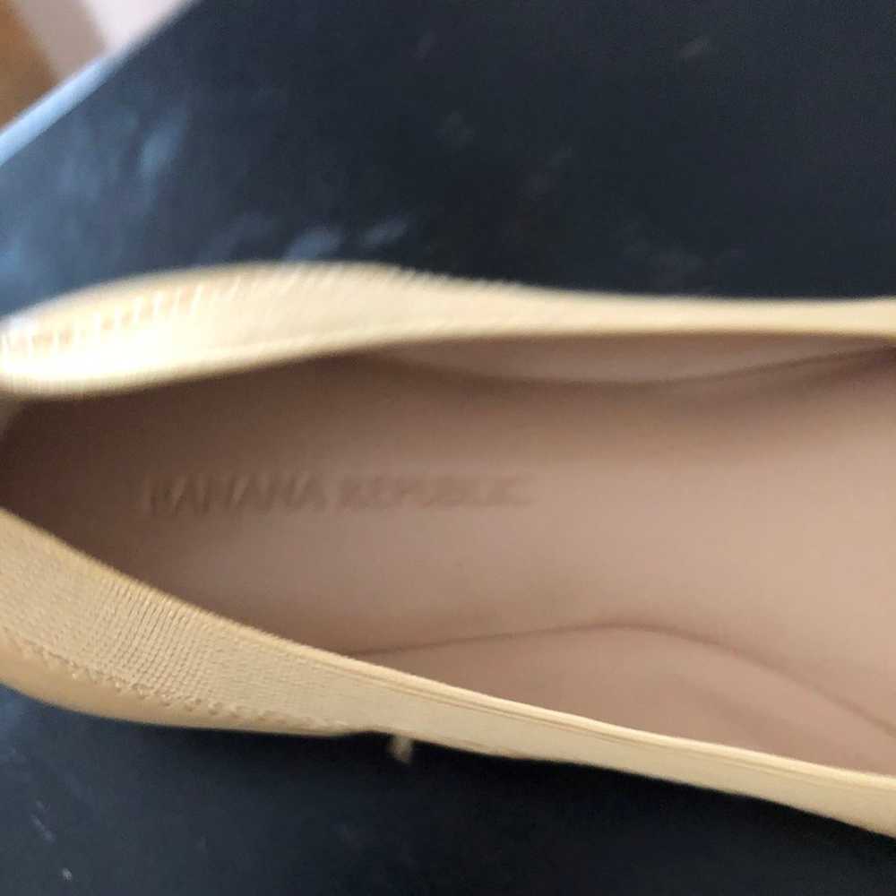 Banana Republic Abby Ballet Flats Size 6.5 - image 4