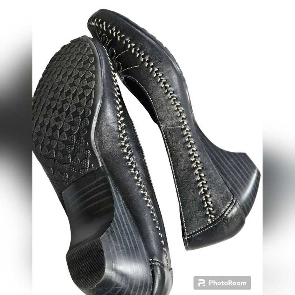 Bass Elena womens slip-on leather shoes, 9. Cutou… - image 9
