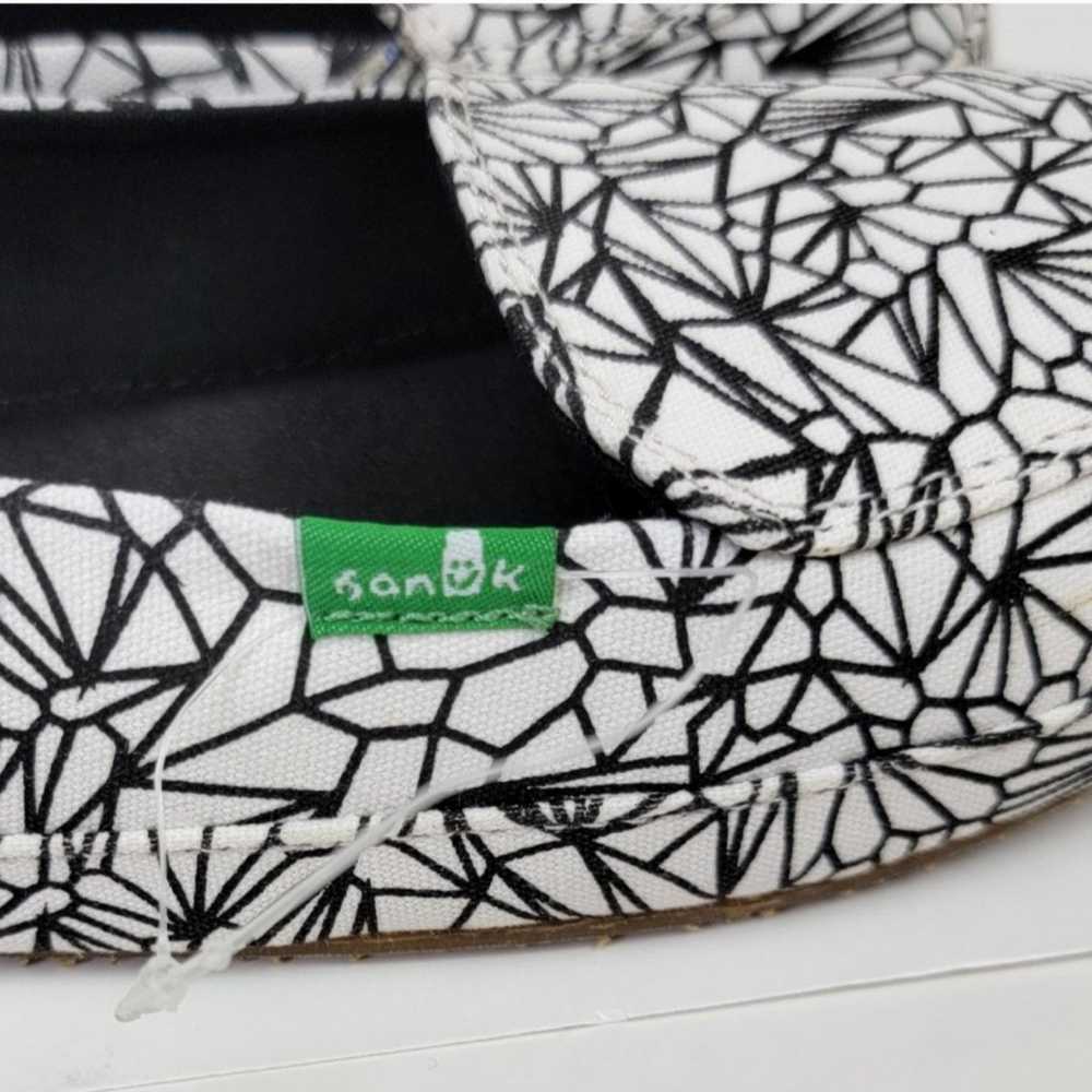 sanuk shoes - image 5