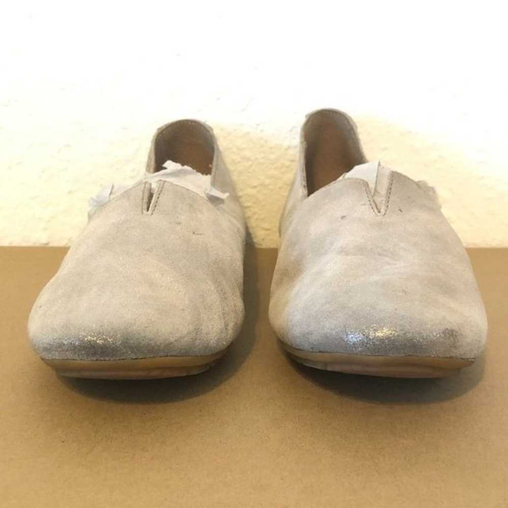 BORN Women's D74603 SEBRA Leather Flat Shoes Size… - image 2