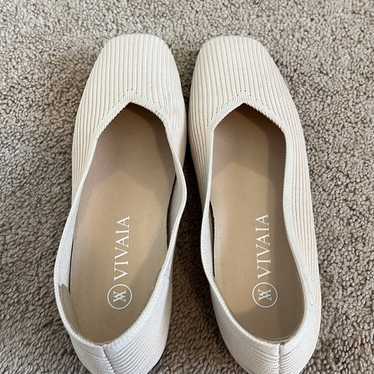 Vivaia flats square toe