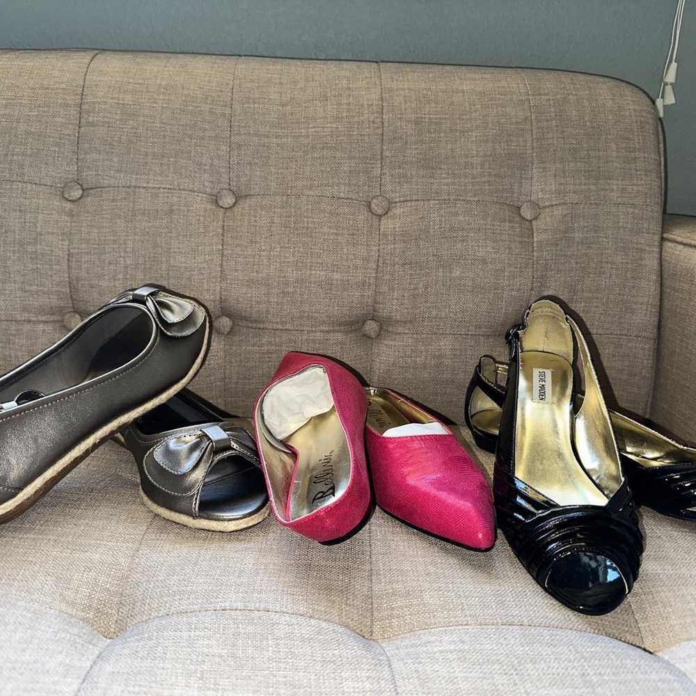 3 pairs of flat shoes - image 1