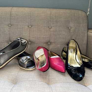 3 pairs of flat shoes