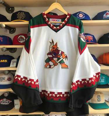 Vintage CCM Arizona Coyotes Hockey Jersey Size XXL