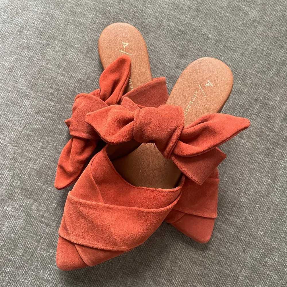 Anthropologie Rust Suede  Slip On Flats SZ 36 - image 2