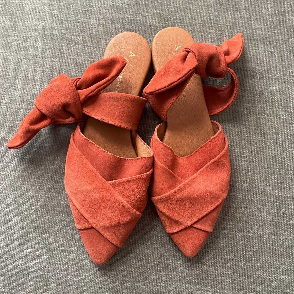 Anthropologie Rust Suede  Slip On Flats SZ 36 - image 5