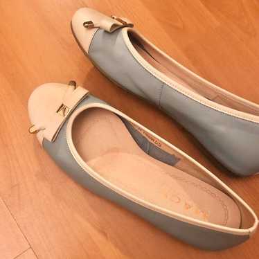 Cute flats with bow - image 1