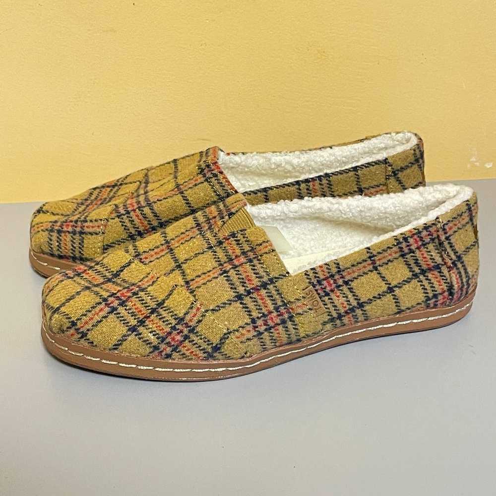 Toms Alpargata Fleece Slip On Flats 5.5 Mustard Y… - image 2