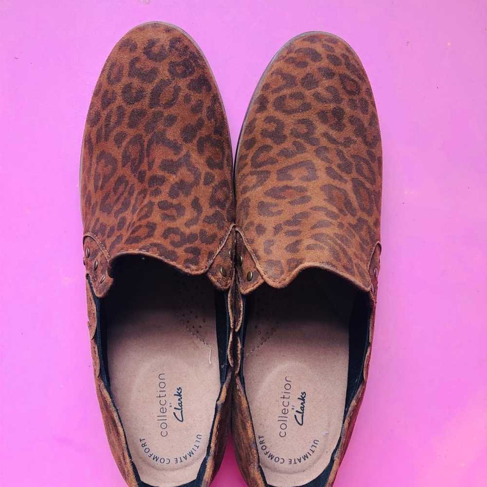NEW Clarks Leopard Print Shoes Men Size 8 - image 1