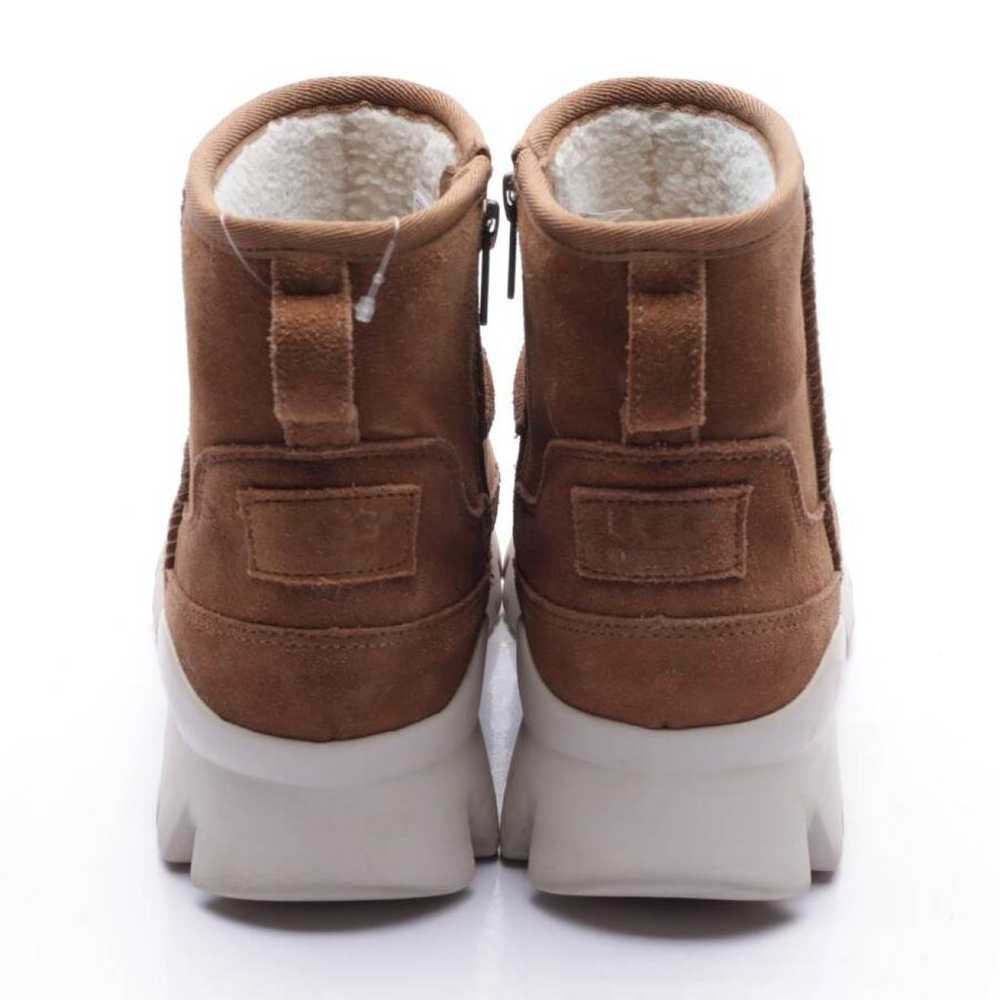 Ugg Leather trainers - image 3