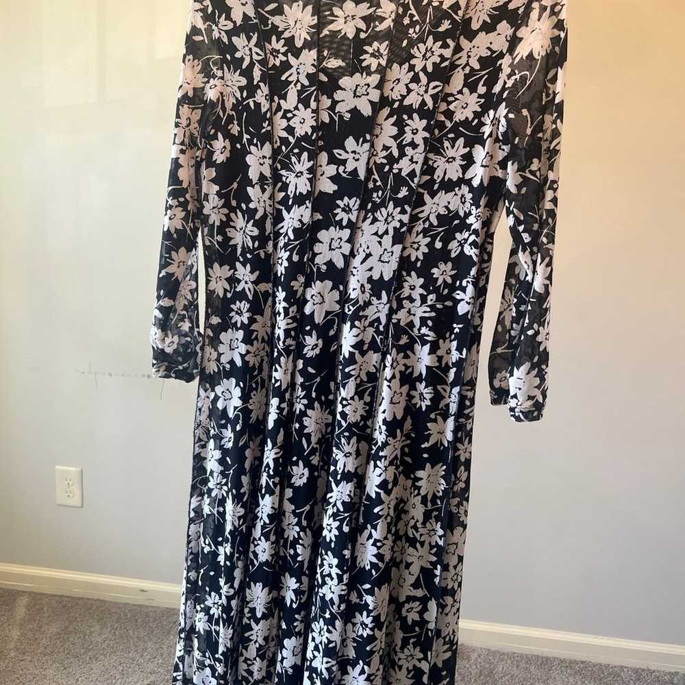 Black and white floral coldwater creek dress size… - image 3