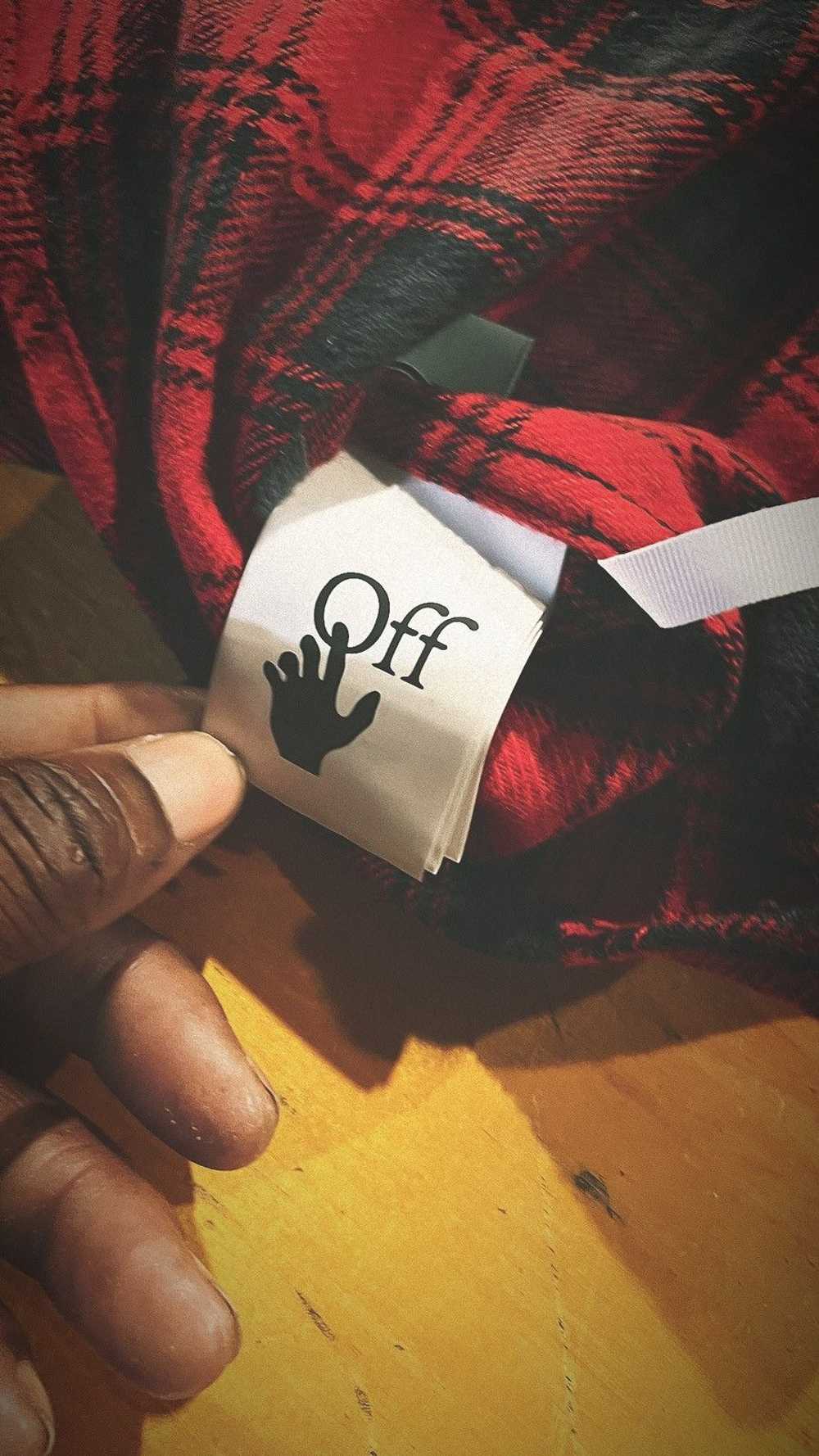 Off-White Off White Flannel - image 5