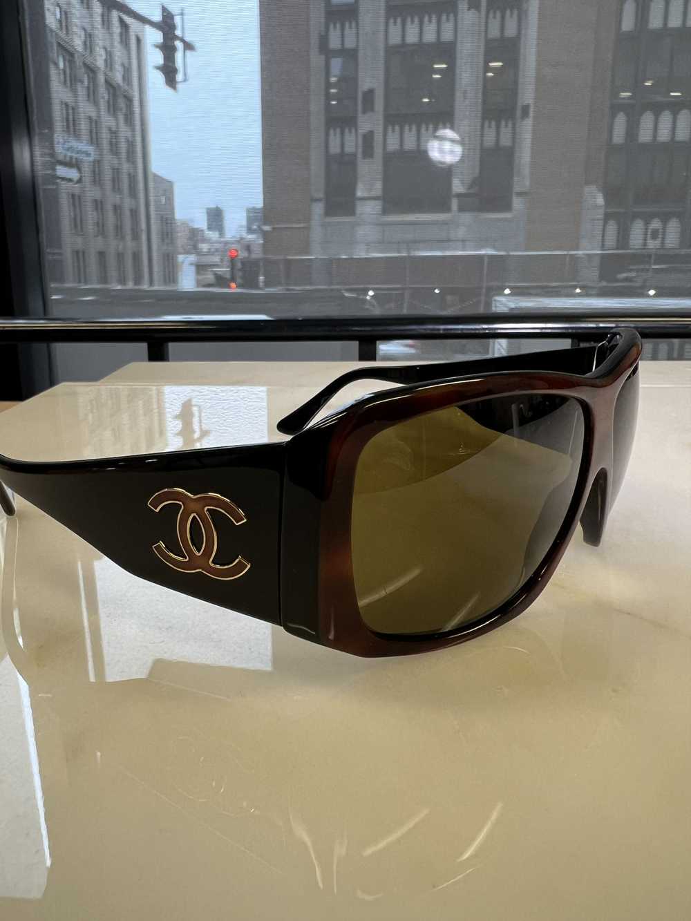 Chanel Chanel 5079 Sunglasses - image 10