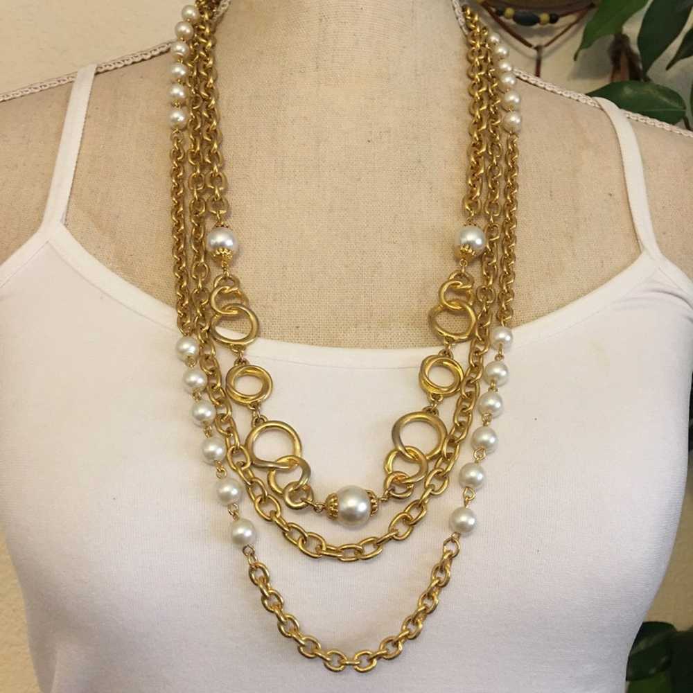 Vintage Vintage triple layer gold chain pearl nec… - image 1