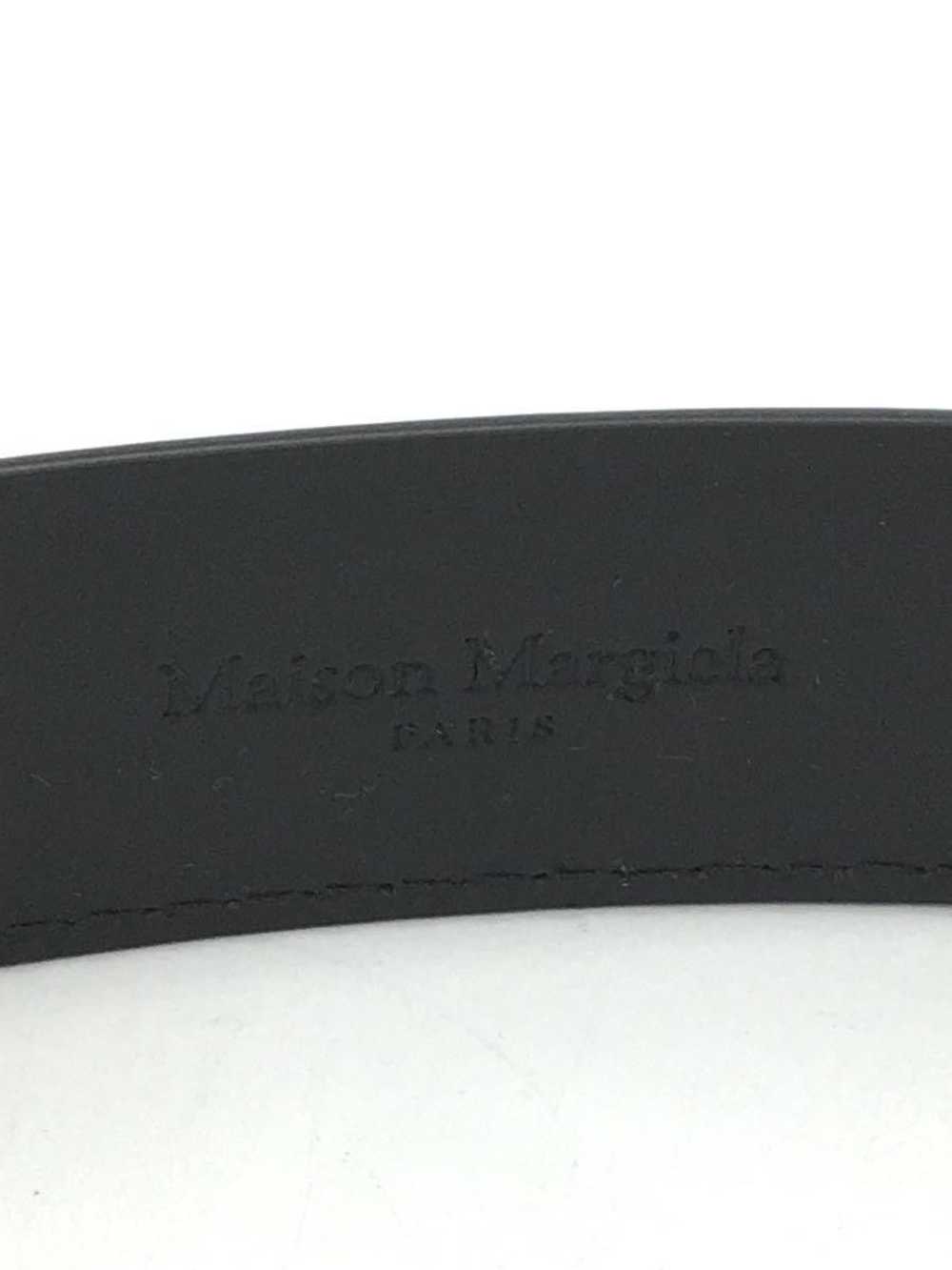Maison Margiela Buckle Motif Paint Leather Belt - image 4