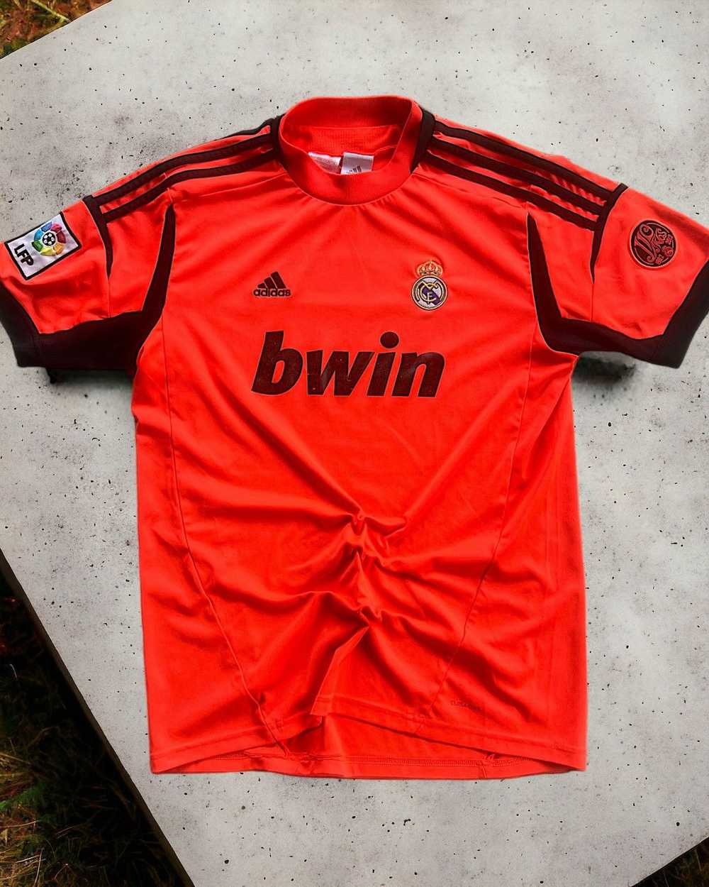 Adidas × Real Madrid × Soccer Jersey RARE Real Madrid… - Gem
