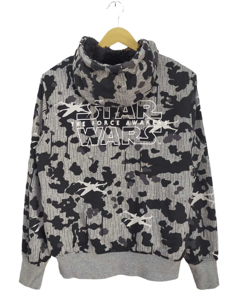 Movie × Star Wars × Uniqlo Uniqlo X Star Wars The… - image 9